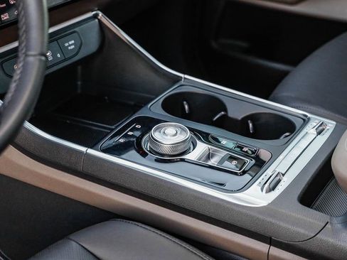 Used 2026 Kia Carnival SX image 22