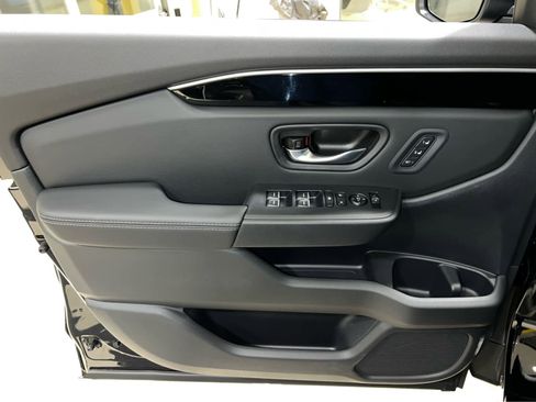 New 2025 Honda Pilot EX-L image 14