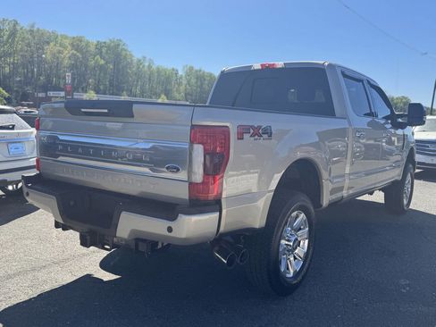 Used 2017 Ford F250 Platinum w/ Platinum Ultimate Package AWD/4WD image 7