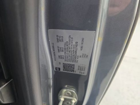 Certified 2022 Chevrolet Colorado LT w/ Fleet Safety Package image 11