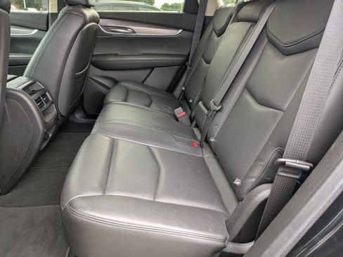 Used 2018 Cadillac XT5 Luxury w/ Driver Awareness Package FWD image 28