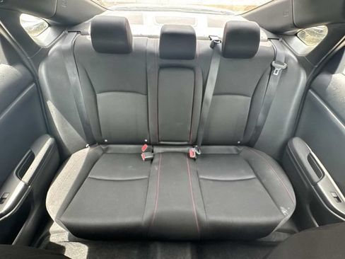 Used 2018 Honda Civic Si image 8