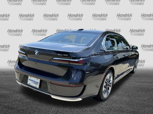 Used 2023 BMW i7 xDrive60 AWD/4WD image 10