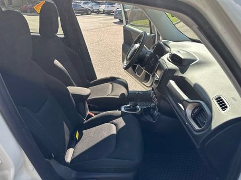 Used 2017 Jeep Renegade Sport w/ Power & Air Group AWD/4WD image 18