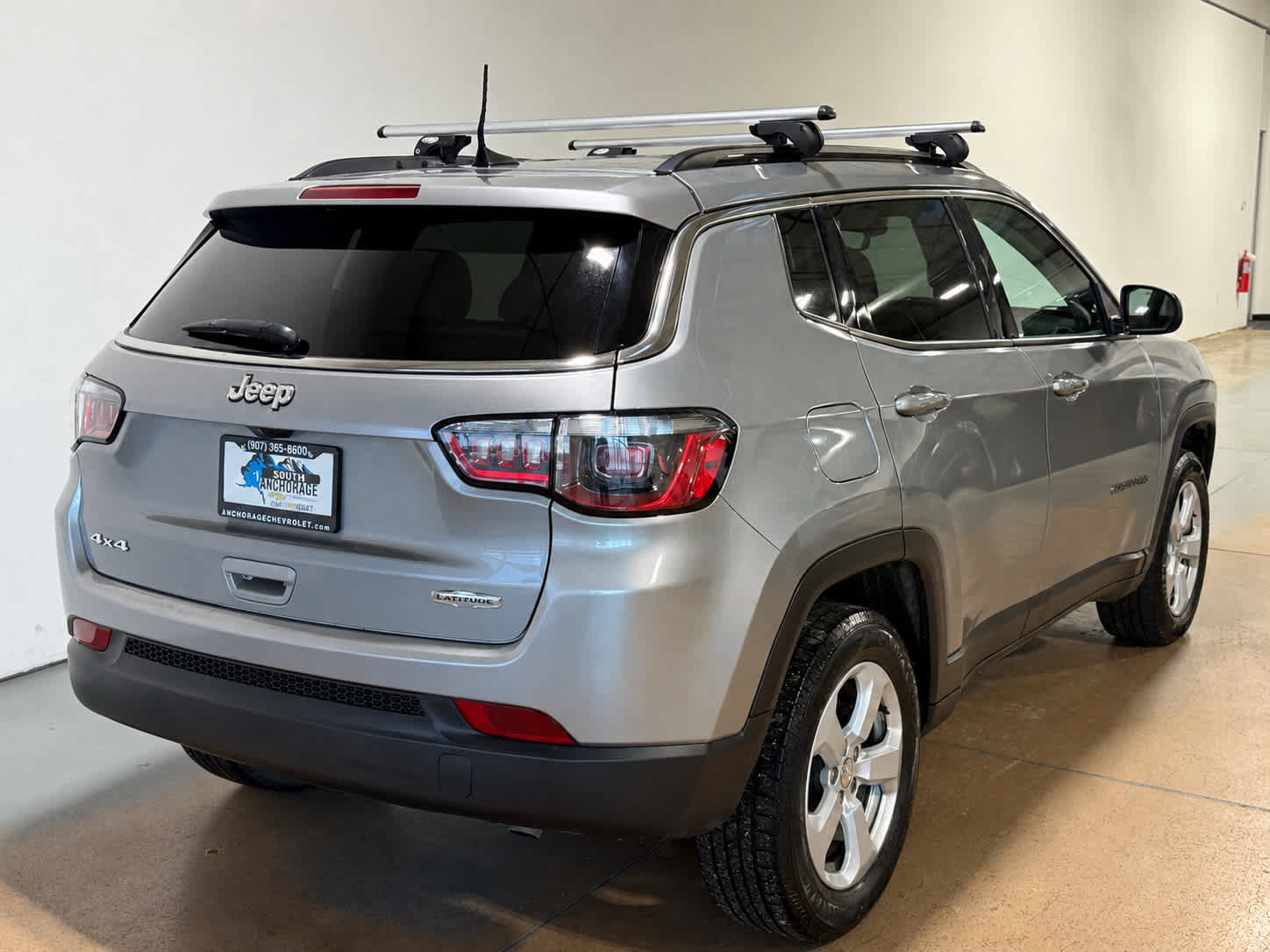 Used 2021 Jeep Compass Latitude AWD/4WD image 7