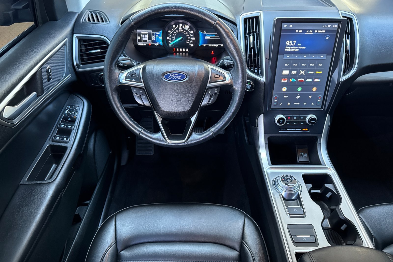 Used 2023 Ford Edge SEL AWD/4WD image 14