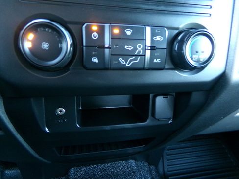 Used 2019 Ford F250 XL w/ Power Equipment Group image 20