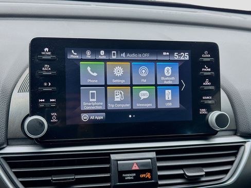Used 2021 Honda Accord LX image 9