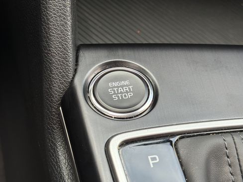 Certified 2026 Kia Sportage LX FWD image 12