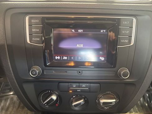 Used 2018 Volkswagen Jetta S FWD image 15