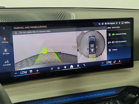 Certified 2025 BMW 330i xDrive Sedan w/ Premium Package image 19