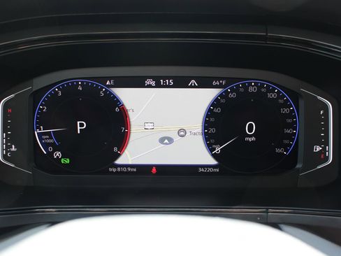 Used 2022 Volkswagen Taos SEL image 27