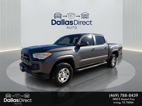 Used 2017 Toyota Tacoma SR w/ SR Convenience Package image 2