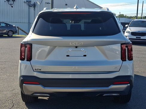 Used 2026 Kia Sorento S AWD/4WD image 5