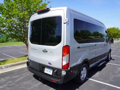 Used 2019 Ford Transit 350 XLT RWD image 17