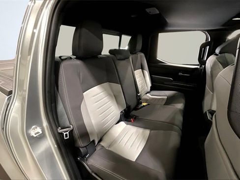 Used 2025 Toyota Tacoma TRD Off-Road w/ TRD Off Road Upgrade Package image 28