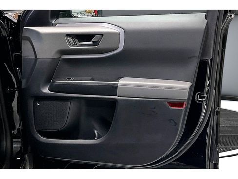 Used 2025 Ford Bronco Sport Badlands image 25