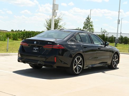 New 2027 BMW 540i xDrive w/ M Sport Package AWD/4WD image 8