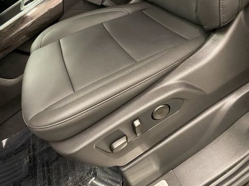 New 2026 Chevrolet Silverado 2500 LTZ w/ LTZ Plus Package AWD/4WD image 14