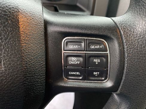 Used 2018 RAM 1500 Express w/ Express Value Package image 15