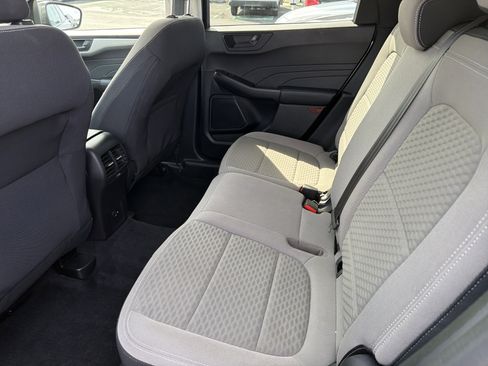 Used 2022 Ford Escape SE w/ Cold Weather Package AWD/4WD image 22