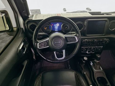 Certified 2022 Jeep Gladiator Overland image 35