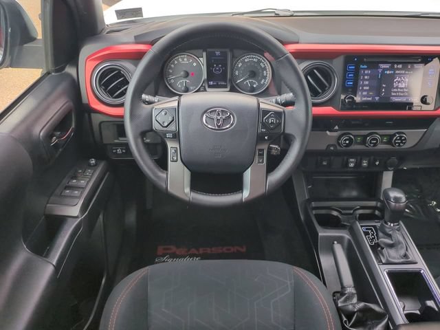 Used 2018 Toyota Tacoma TRD Sport RWD image 16