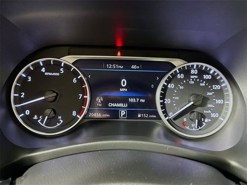 Used 2023 Nissan Sentra SR w/ SR Premium Package image 33