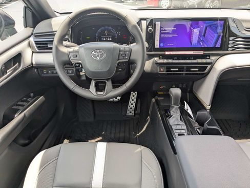 New 2026 Toyota Camry SE FWD image 16