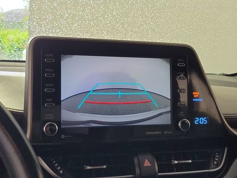 Used 2019 Toyota C-HR Limited FWD image 29