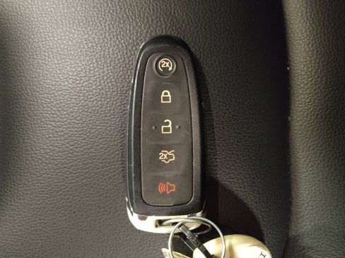 Used 2016 Lincoln Navigator Select image 32