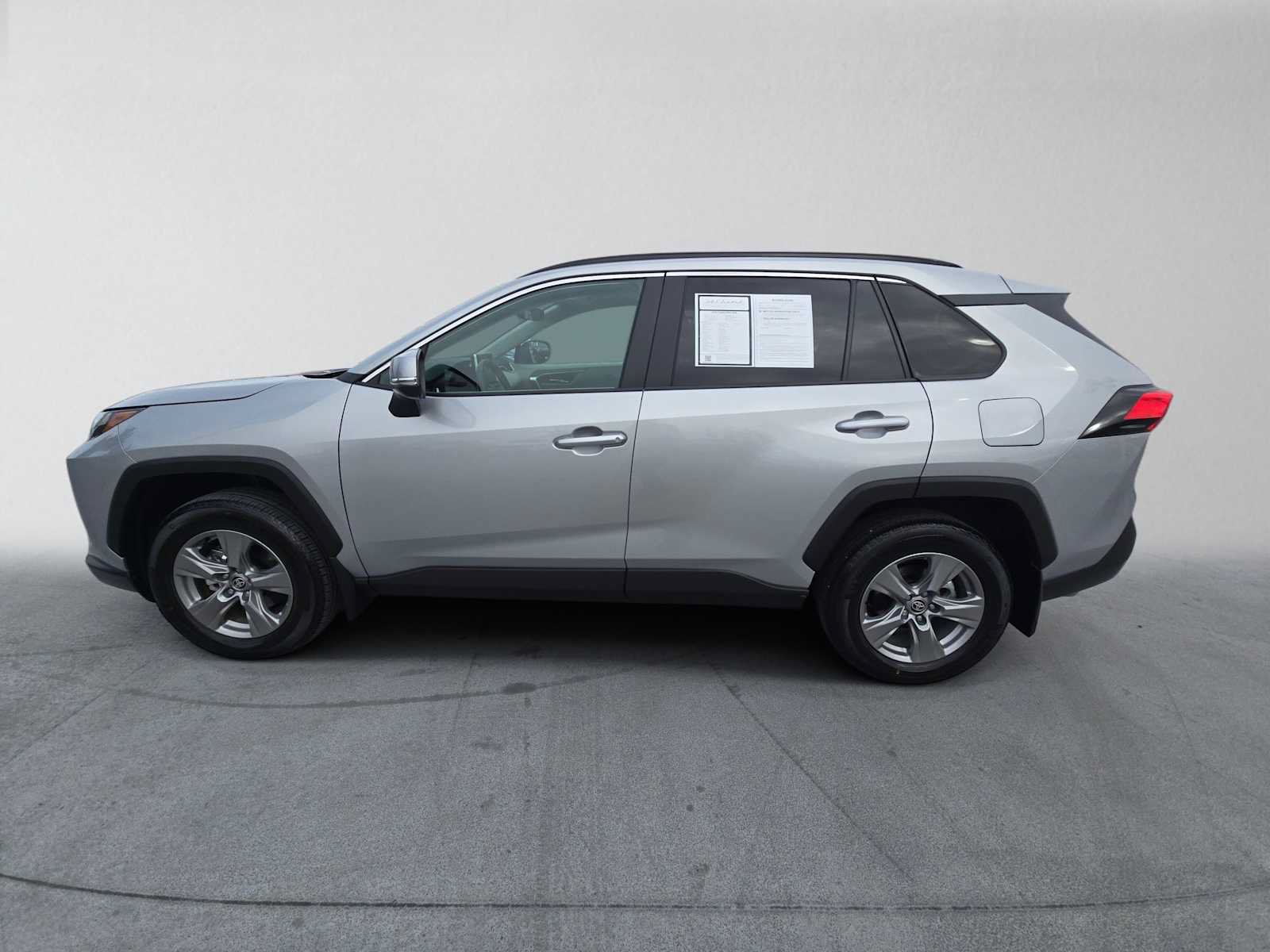 Certified 2025 Toyota RAV4 XLE w/ Convenience Package AWD/4WD image 6