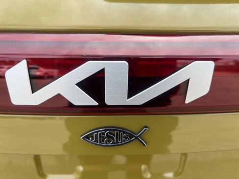 Used 2024 Kia Seltos S AWD/4WD image 33