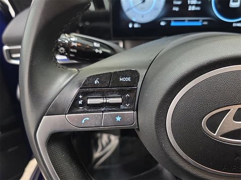 Used 2024 Hyundai Elantra Limited image 17