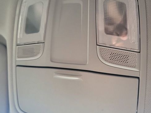 Used 2018 Hyundai Tucson SE w/ Cargo Package image 11