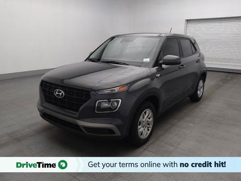 Used 2023 Hyundai Venue SE FWD image 1