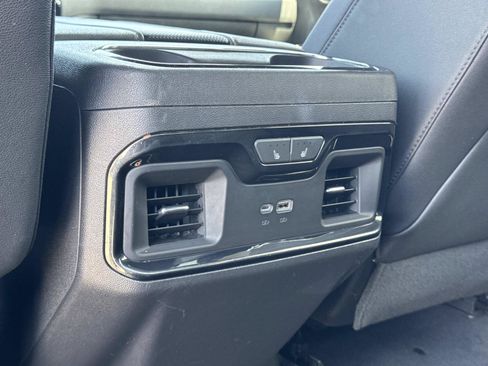 Used 2023 Chevrolet Silverado 1500 ZR2 w/ Technology Package AWD/4WD image 27