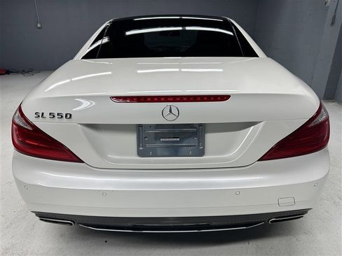 Used 2014 Mercedes-Benz SL 550 image 12
