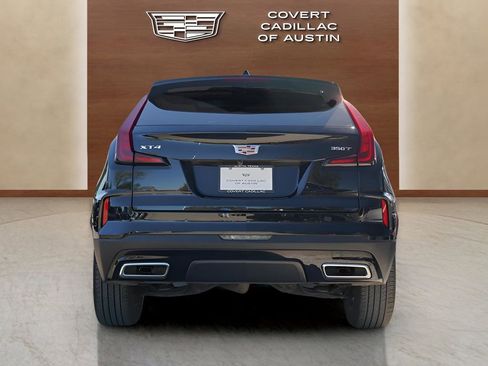 Used 2024 Cadillac XT4 Premium Luxury w/ Cold Weather Package image 5