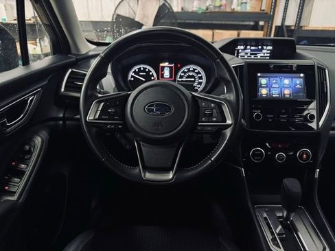 Used 2023 Subaru Forester Premium image 24