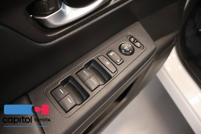 Used 2024 Honda CR-V EX image 10