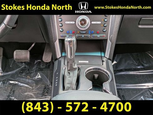 Used 2017 Ford Explorer Limited w/ Equipment Group 301A FWD image 22