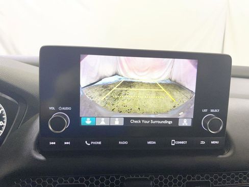 Used 2023 Honda HR-V Sport image 17