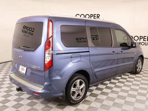 Used 2019 Ford Transit Connect Titanium w/ Trailer Tow Package FWD image 22