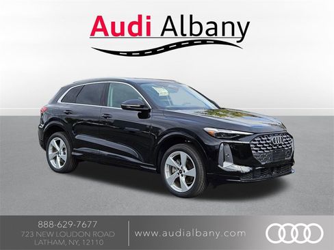 New 2025 Audi Q5 Premium Plus image 1