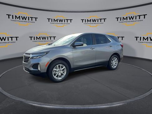 Used 2024 Chevrolet Equinox LT image 24