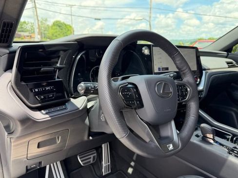 Used 2025 Lexus TX 350 AWD w/ Technology Package image 26