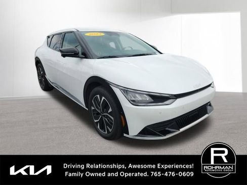 Used 2023 Kia EV6 Wind w/ Wind Technology Package AWD/4WD image 3