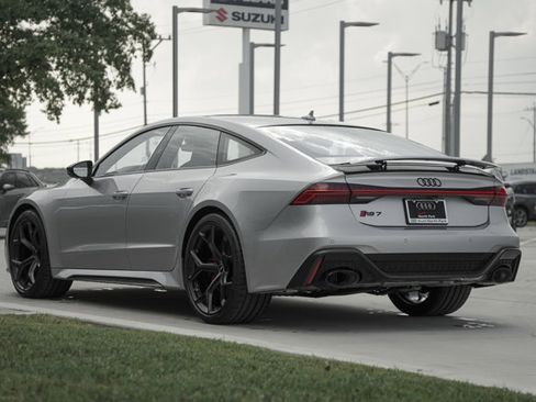 New 2025 Audi RS 7 Performance image 8