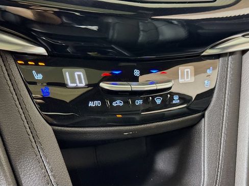 Certified 2025 Cadillac XT6 Premium Luxury w/ Platinum Package AWD/4WD image 14
